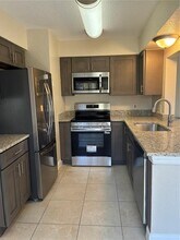 16513 Lake Brigadoon Cir in Tampa, FL - Building Photo - Building Photo