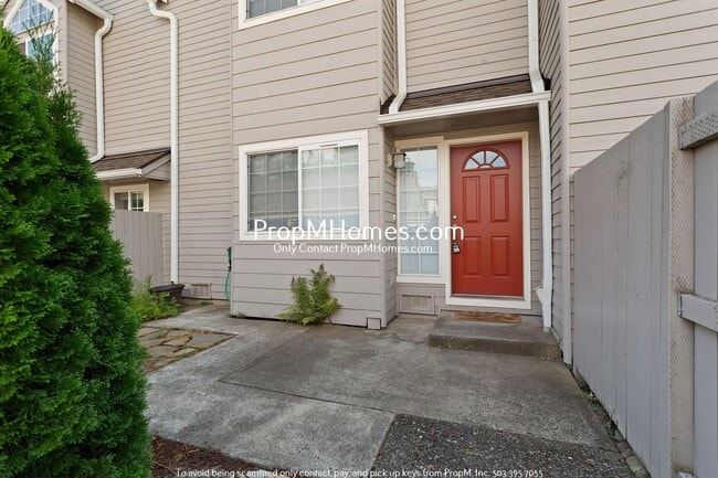 28705 SW Roger Blvd in Wilsonville, OR - Building Photo - Building Photo