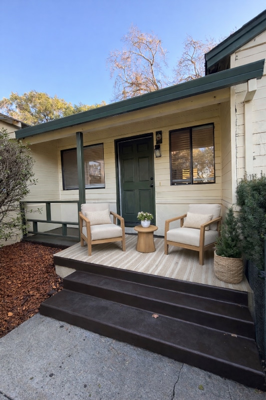 property at 200 S E St