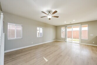 10416 Raining Sky St in Las Vegas, NV - Building Photo - Building Photo