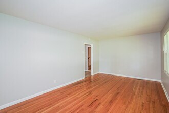 112 Bush Ave in Gallatin, TN - Building Photo - Building Photo
