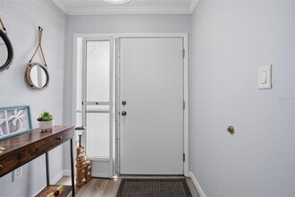 1600 1st Ave W, Unit 304A in Bradenton, FL - Foto de edificio - Building Photo