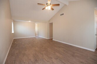 403 W Bowman Rd in Round Rock, TX - Building Photo - Building Photo