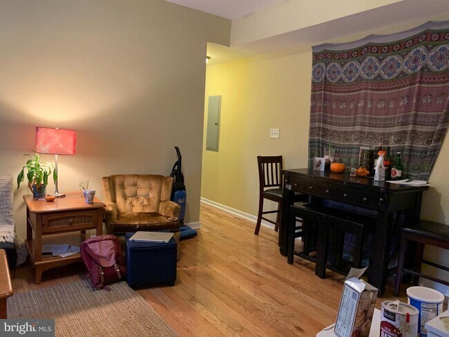 1611 N 17th St-Unit -C in Philadelphia, PA - Building Photo - Building Photo