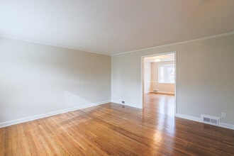 1500 Pentwood Rd in Baltimore, MD - Building Photo - Building Photo