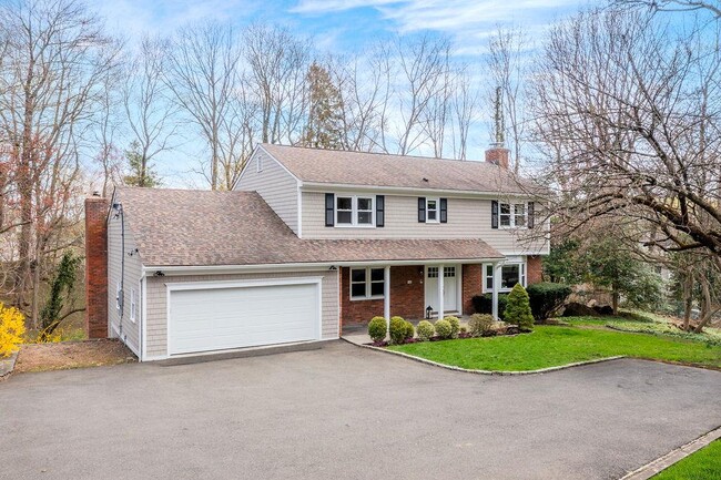 property at 19 Stanwich Rd