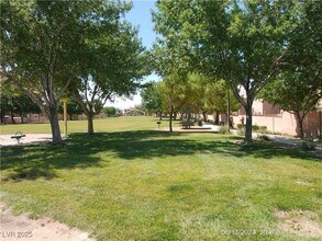 528 Round Reign Ave in North Las Vegas, NV - Building Photo - Building Photo