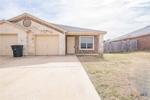 4602 Cambridge Dr in Killeen, TX - Building Photo