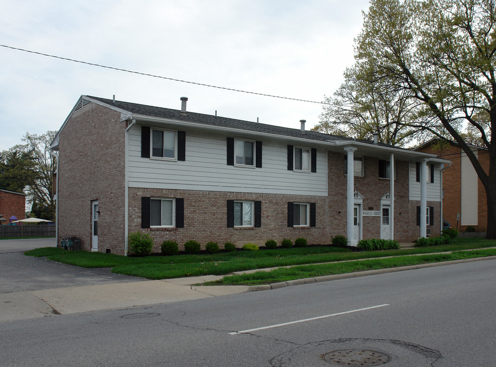 Woodley Court in Toledo, OH - Building Photo