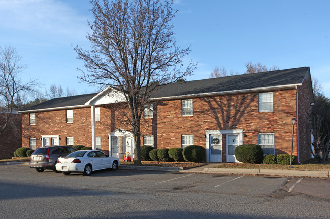 Riverview Townhouses in Advance, NC - Building Photo - Building Photo