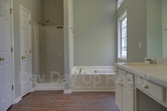 3225 Ennfield Ln NW in Duluth, GA - Building Photo - Building Photo