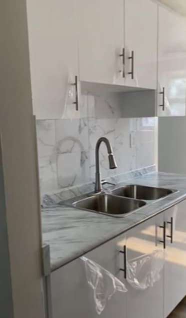 74 Rabbit Ln in Toronto, ON - Building Photo - Building Photo