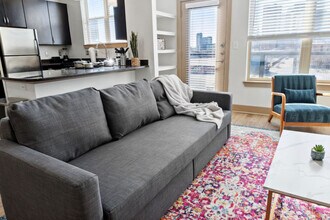 264 N Walton St, Unit SI ID1289466P in Dallas, TX - Building Photo - Building Photo