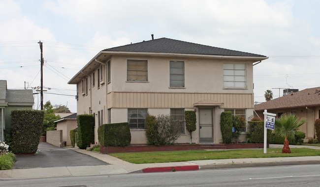 1033 Garfield Ave in Alhambra, CA - Building Photo - Building Photo