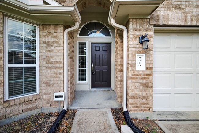 property at 7315 Palmito Ranch Dr