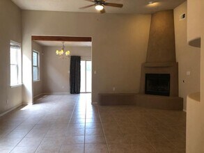 639 Granite Point Tr SE in Albuquerque, NM - Building Photo - Building Photo