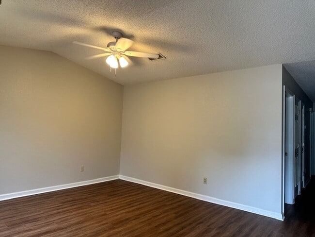 2789 Oak Park Ct in Tallahassee, FL - Building Photo - Building Photo