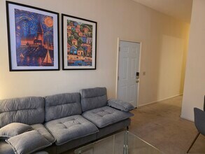 1006 Russell Blvd, Unit B in St. Louis, MO - Foto de edificio - Building Photo