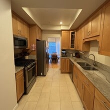 817 10th St in Santa Monica, CA - Building Photo - Building Photo