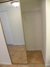 8050 W McNab Rd in Tamarac, FL - Building Photo - Building Photo