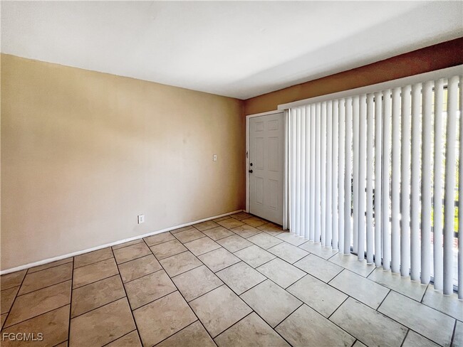 1852 Golf View Ave in Ft. Myers, FL - Building Photo - Building Photo