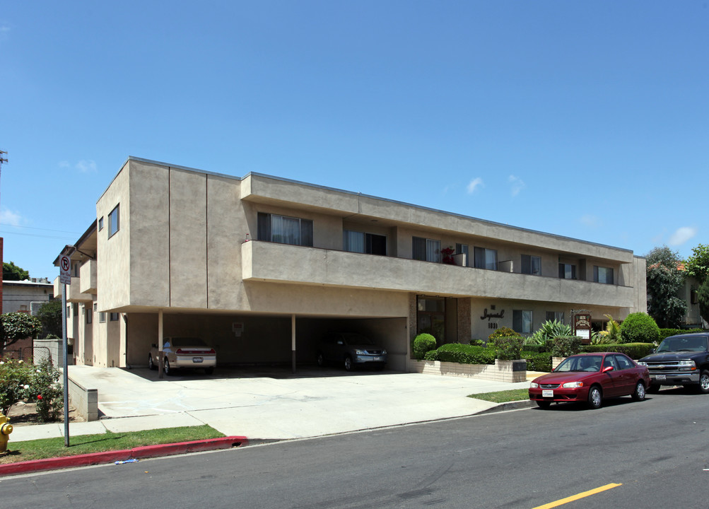 The Imperial in Los Angeles, CA - Foto de edificio