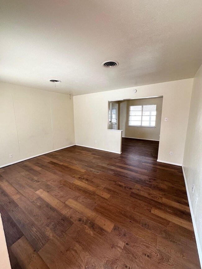 4804 Thomason Dr in Midland, TX - Building Photo - Building Photo