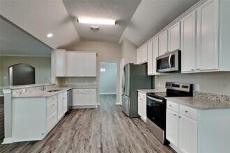 8227 Sports Haven Dr in Humble, TX - Building Photo - Building Photo