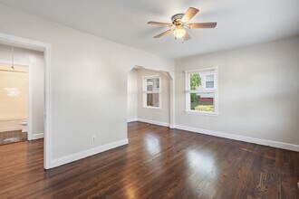 2009 Oakwood Ave in Nashville, TN - Building Photo - Building Photo