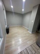 487 Van Cortlandt Park Ave in Yonkers, NY - Building Photo - Building Photo