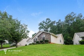 2790 Highland Hill Pkwy in Douglasville, GA - Building Photo - Building Photo