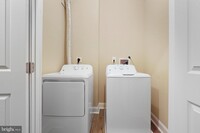 2124 E Hoffman St photo'