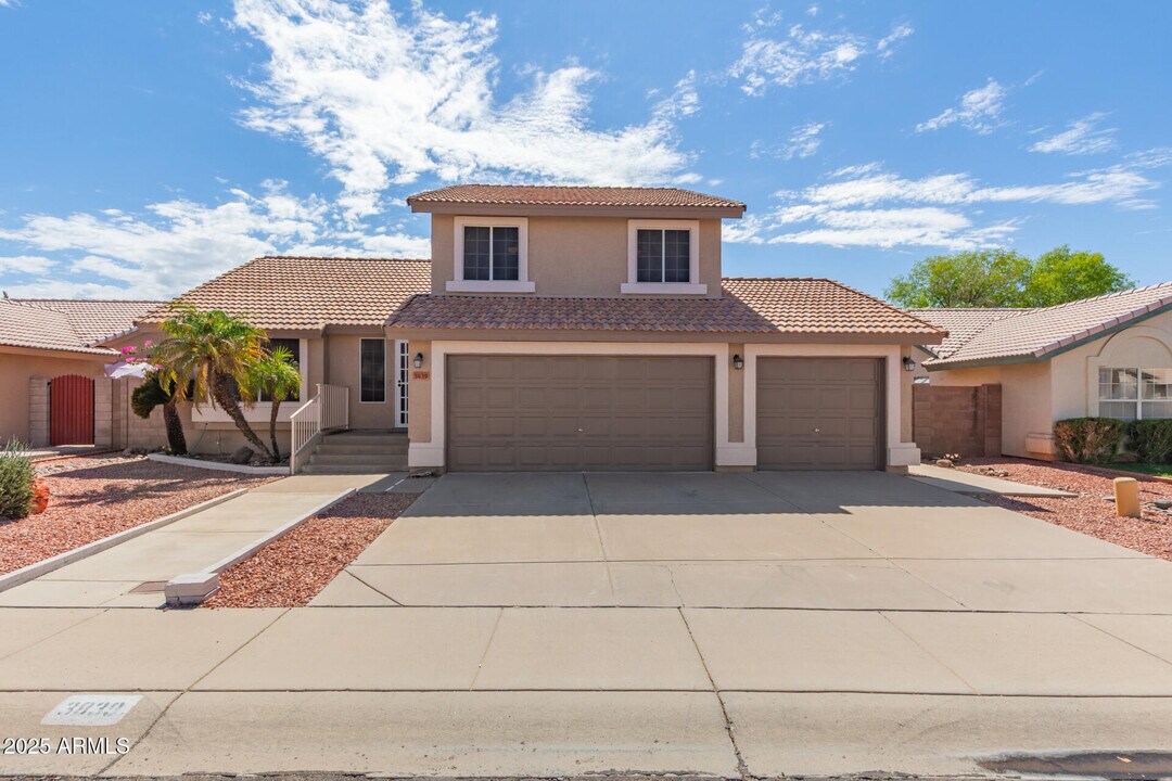 3839 W Misty Willow Ln in Glendale, AZ - Building Photo