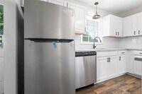 1067 Pleasant Oak Dr photo'