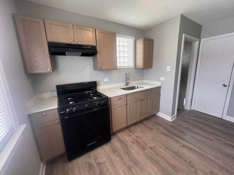 10945 S Green St in Chicago, IL - Building Photo