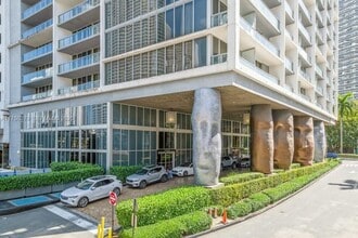 485 Brickell Ave in Miami, FL - Building Photo - Building Photo