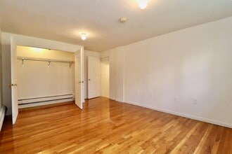 618 Park Ave in Hoboken, NJ - Building Photo - Building Photo