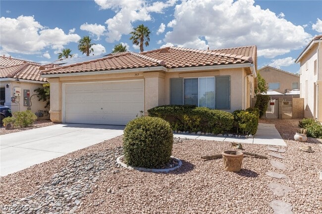 757 Roddenberry Ave in Las Vegas, NV - Building Photo - Building Photo