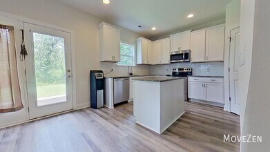 10101 Belville Oaks Ln in Belville, NC - Building Photo - Building Photo