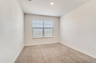 614 Arlington Park Ct in Seagoville, TX - Building Photo - Building Photo