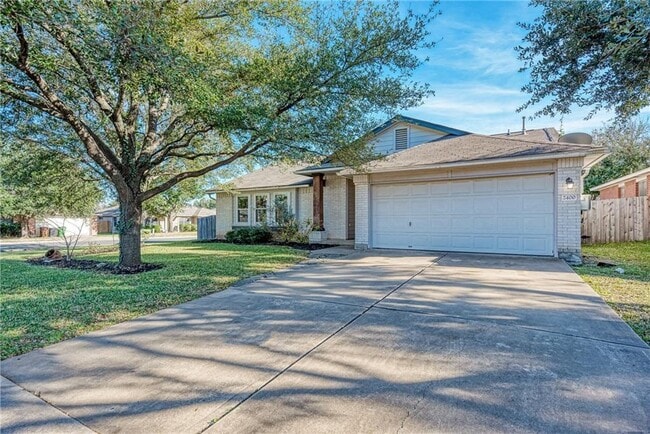 2400 Hallie Ln