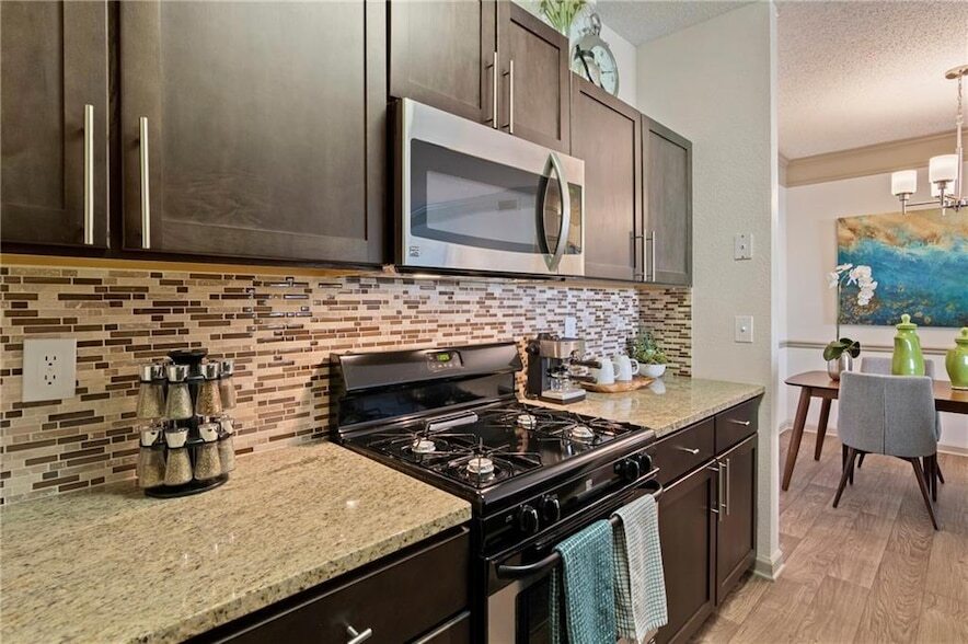 10055 Jones Bridge Rd, Unit 3 in Alpharetta, GA - Building Photo