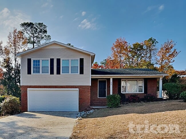 property at 4538 Glenda Ln