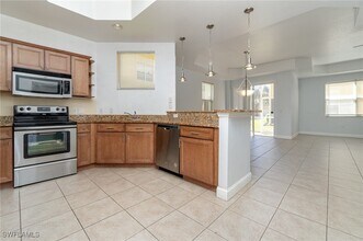 9803 Bodego Way in Ft. Myers, FL - Building Photo - Building Photo