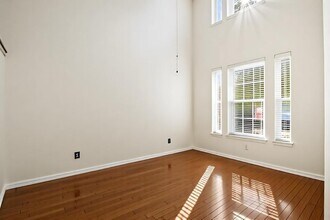 2100 Hilton Head Dr in Round Rock, TX - Building Photo - Building Photo