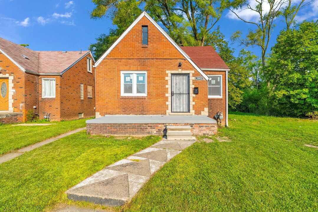 9813 Nottingham Rd in Detroit, MI - Building Photo