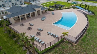 2999 Maloof Dr in Davenport, FL - Building Photo - Building Photo