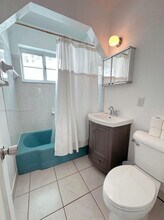 7445 Harding Ave in Miami, FL - Building Photo - Building Photo