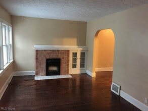 525 Smith Ave NW in Canton, OH - Foto de edificio - Building Photo