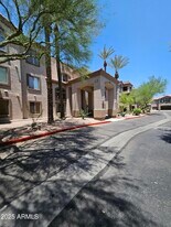 14000 N 94th St in Scottsdale, AZ - Building Photo